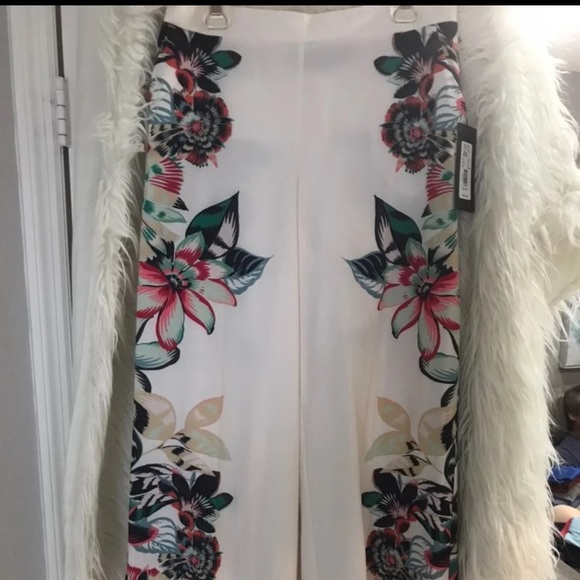 Women’s pants - Picture 1 of 4